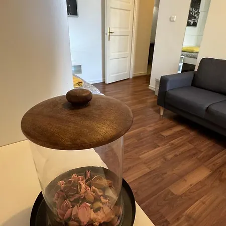 Vibes בית הארחה בודפשט