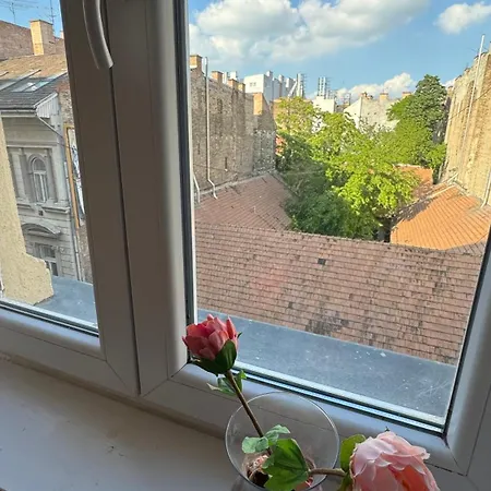 Vibes * Budapest