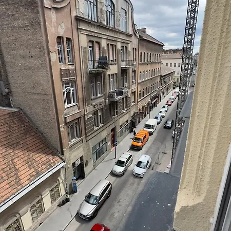 Vibes ゲストハウス