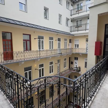 Vibes Budapešť
