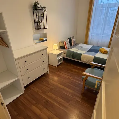 ゲストハウス Vibes