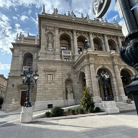 Vibes Budapešť